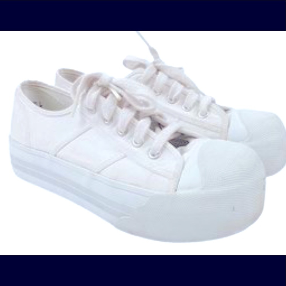 Vintage Y2K white City Sneaks platform sneakers